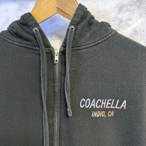 Coachella Festival Hoodie Sweatshirt Medium 20x24 2018 Beyonce Eminem
